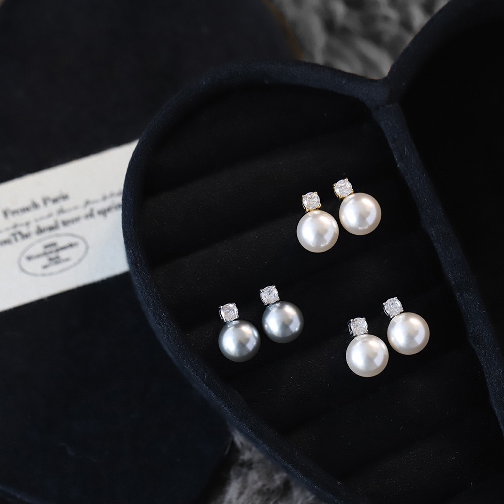 Classic Pearl Stud Earrings