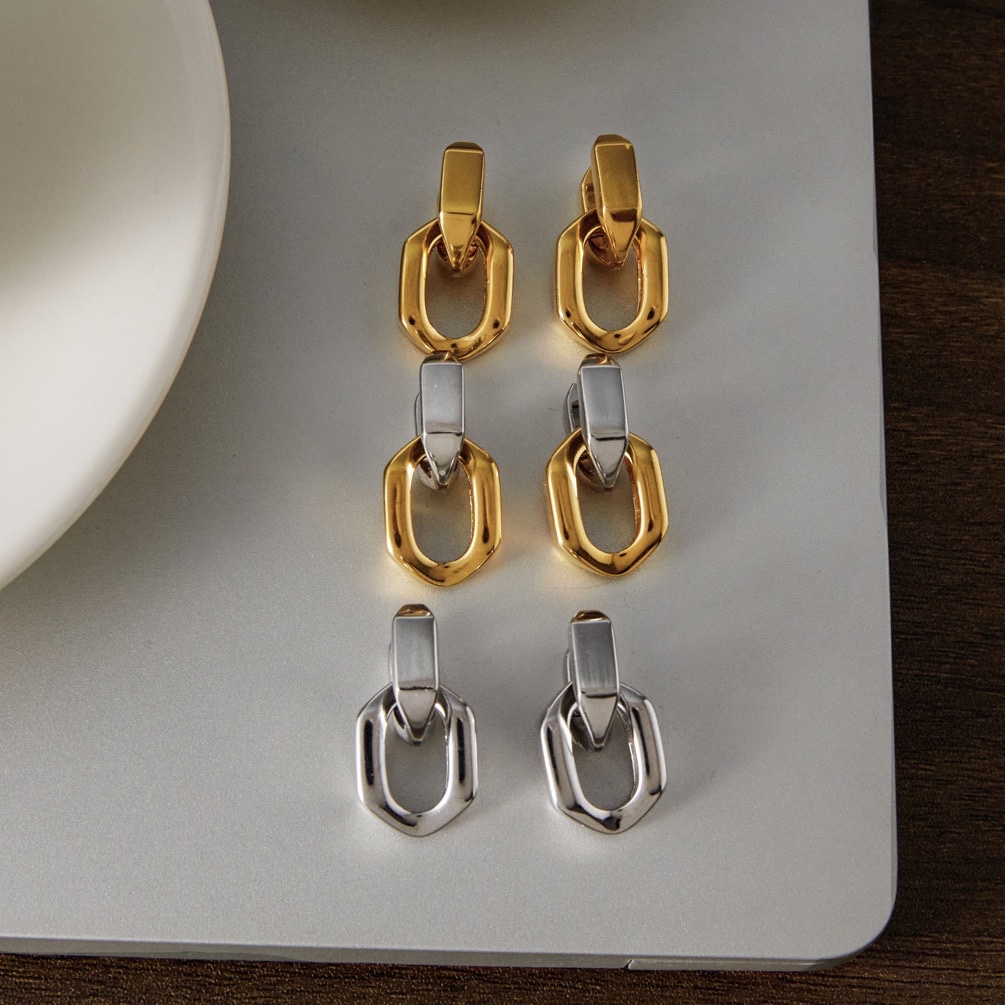 Geometric Link Drop Earrings